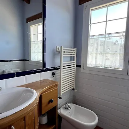 Casa Mar Con Jardin En Noja, Isla, Nyaraló Arnuero