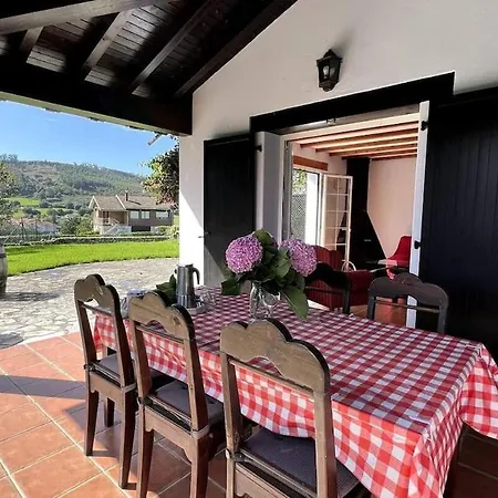 Casa Mar Con Jardin En Noja, Isla, Holiday home Arnuero