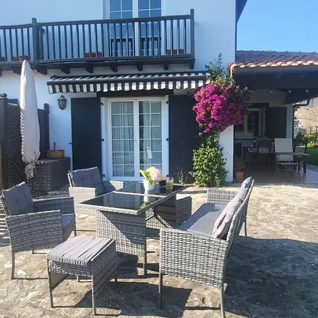 Casa Mar Con Jardin En Noja, Isla, * Arnuero