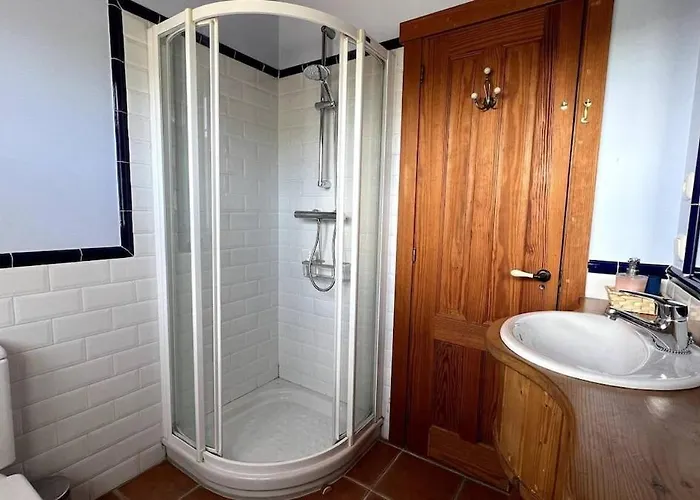 Casa Mar Con Jardin En Noja, Isla, *