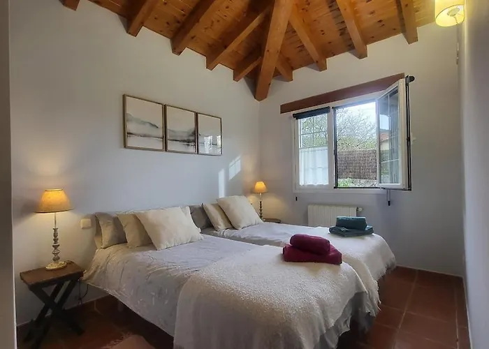 Casa Mar Con Jardin En Noja, Isla, 阿内罗