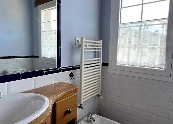 Casa Mar Con Jardin En Noja, Isla, 度假居 阿内罗